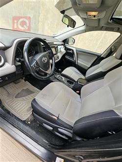 تۆیۆتا ڕاڤ 4